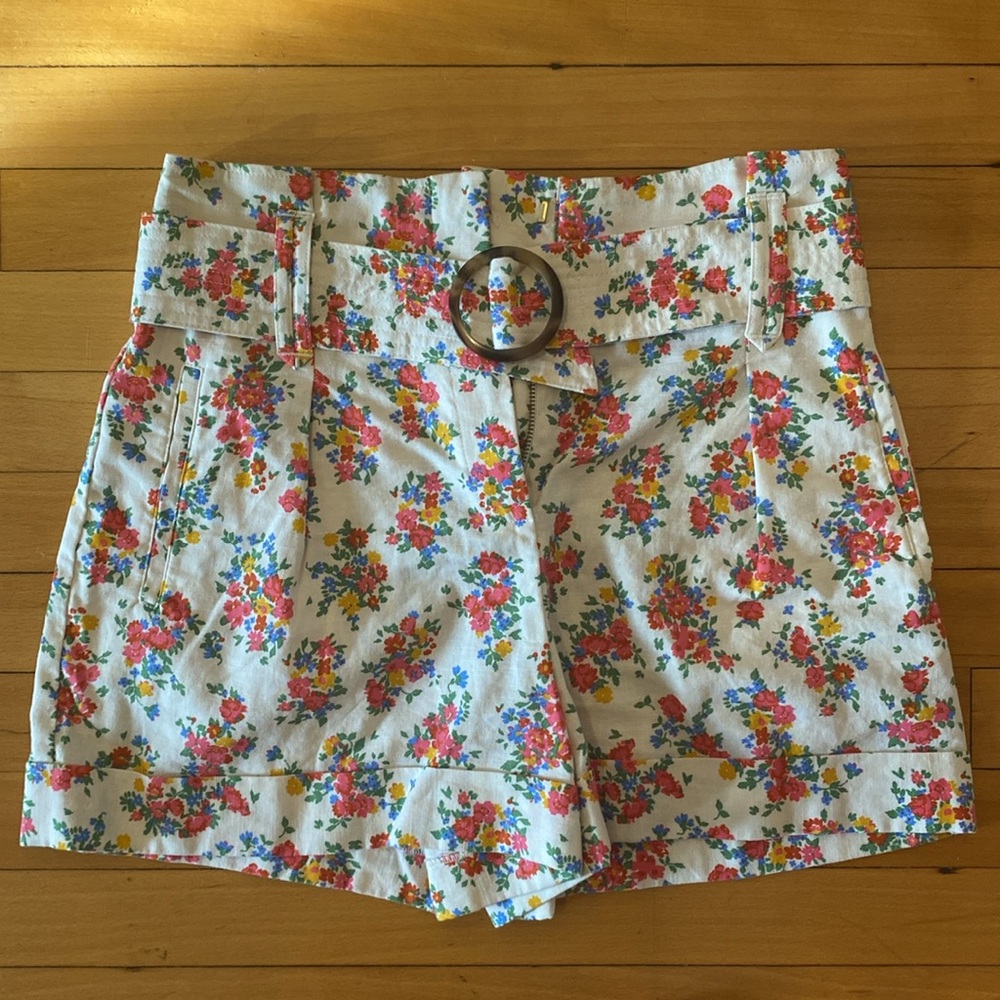 Sezane Rome shorts in Jardin Secret - 4